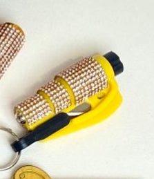 Glass Window Breaker Emergency Tool - PEAMANS